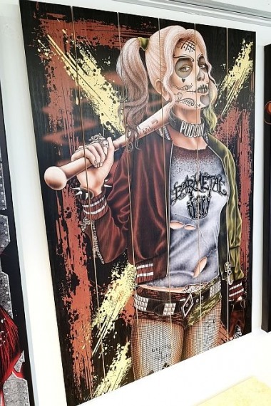 Barmetal Design auf Holzlatten Suicide Squad 60x90 CM